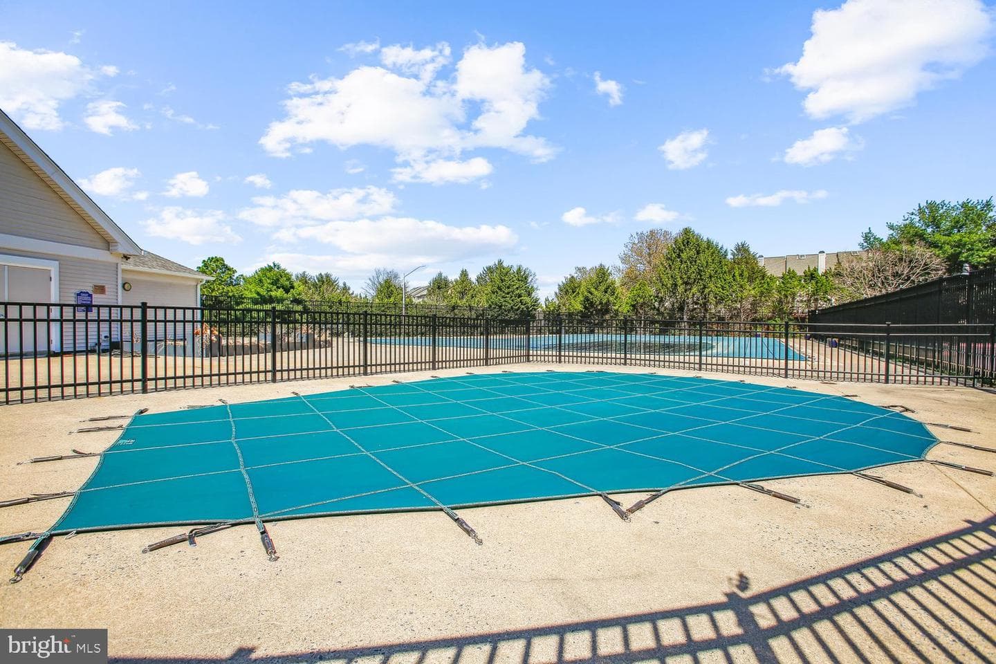 14033 Betsy Ross Lane photo 34