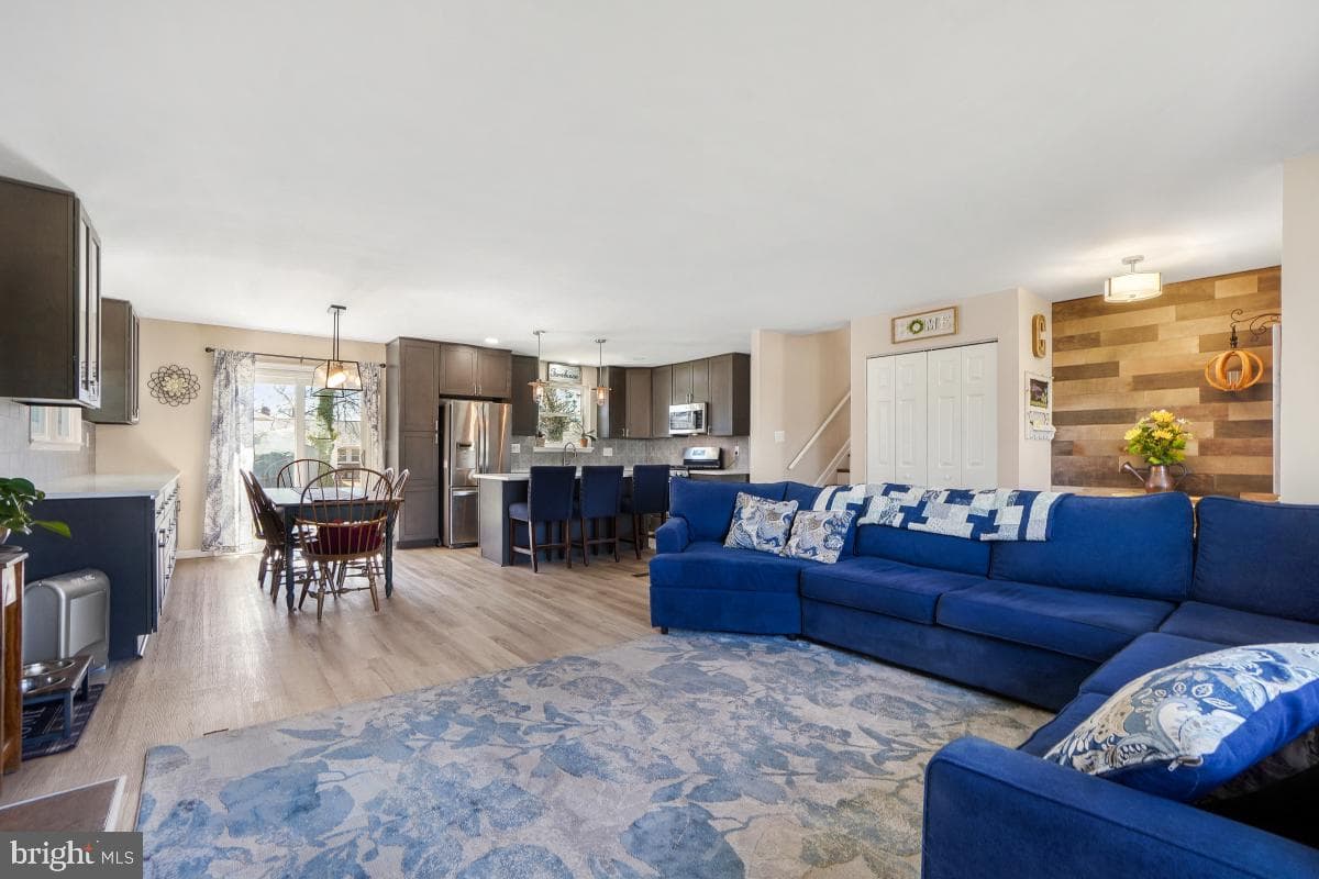 6703 Anders Terrace photo 6