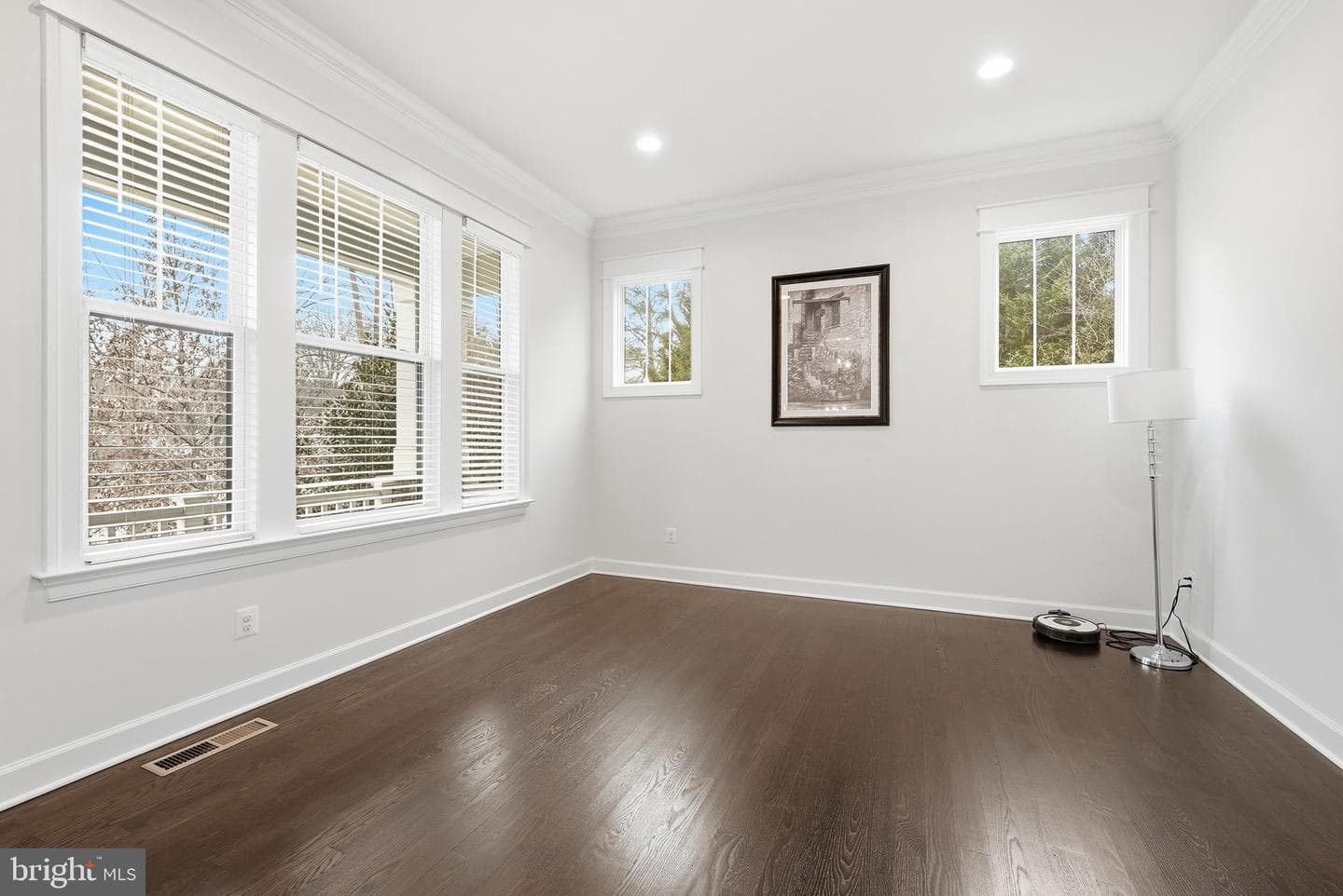 2867 Hill Road photo 25