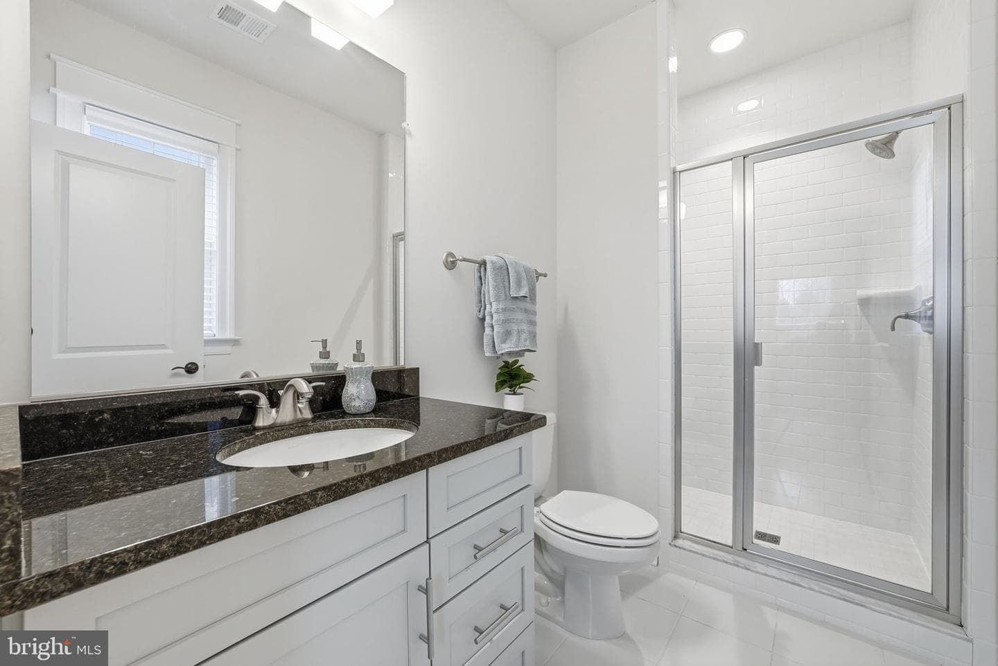 2867 Hill Road photo 54