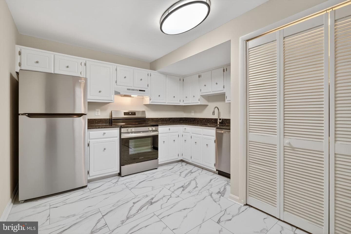 6319 Fenestra Court #138a photo 21