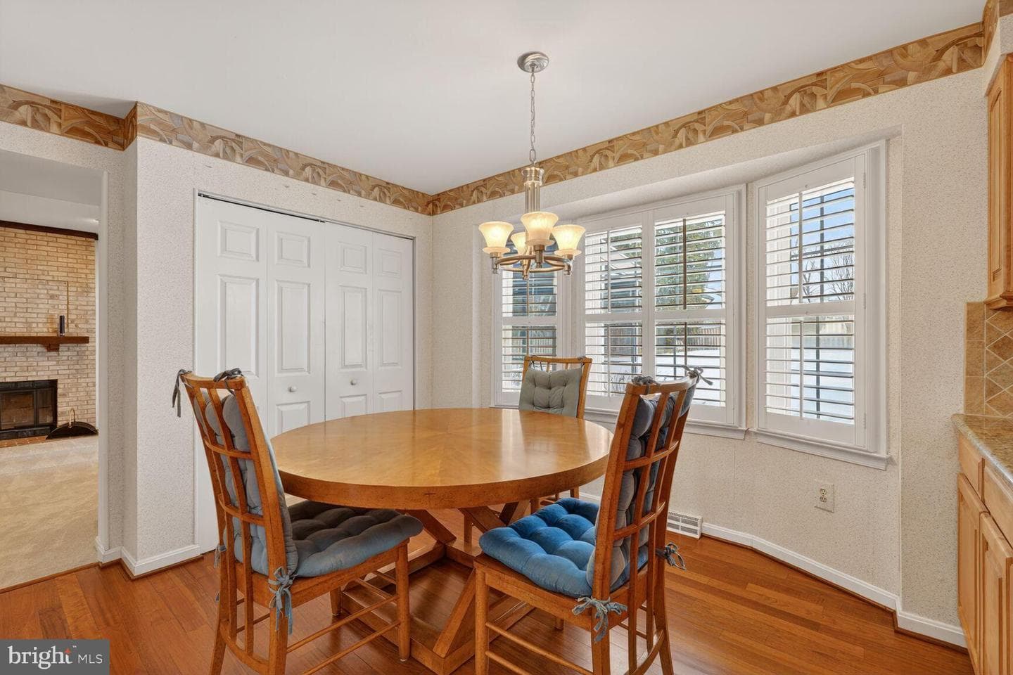 8836 Shadowlake Way photo 32
