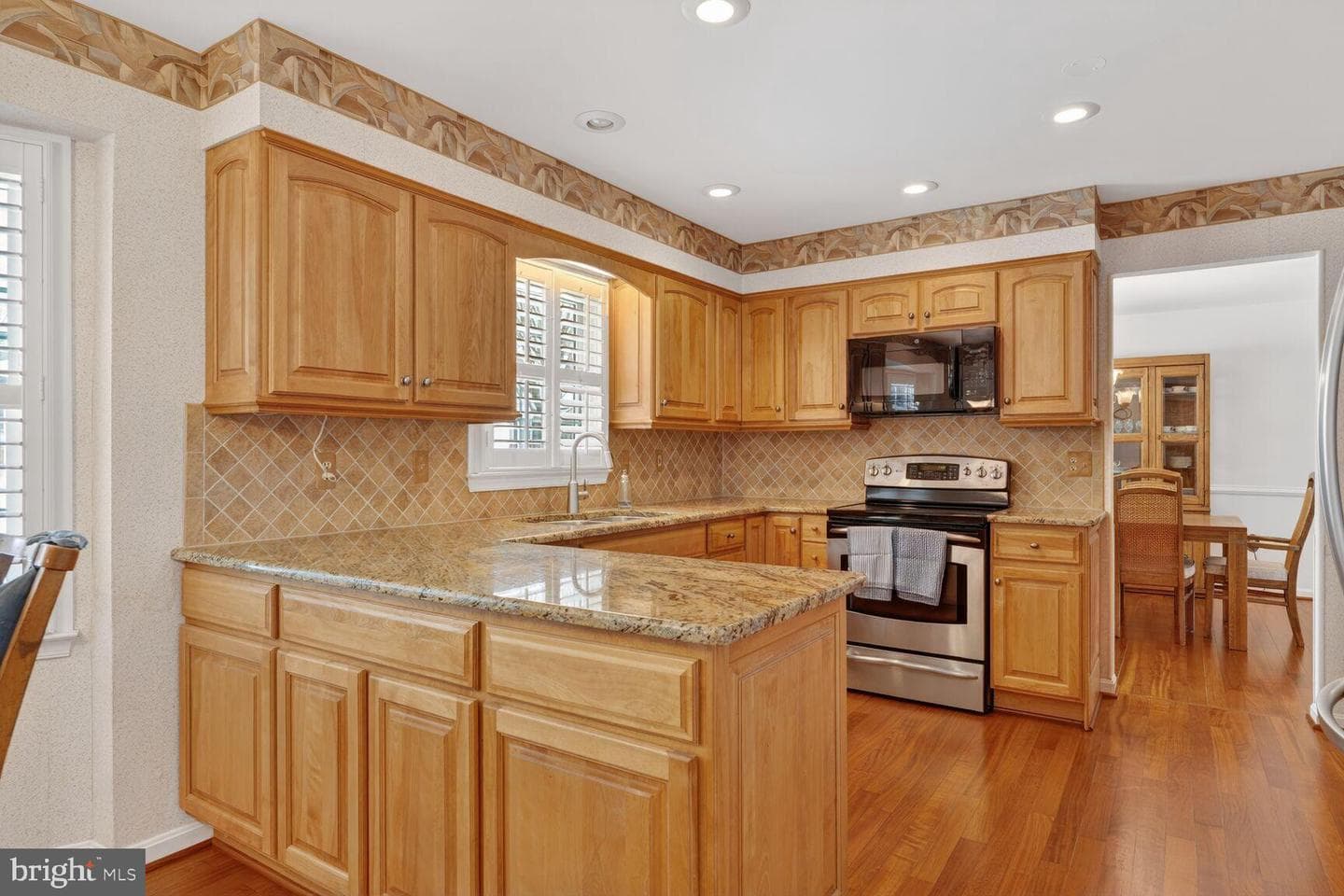 8836 Shadowlake Way photo 8