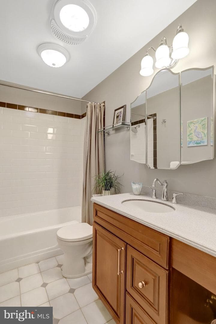6804 Crossman Street photo 52