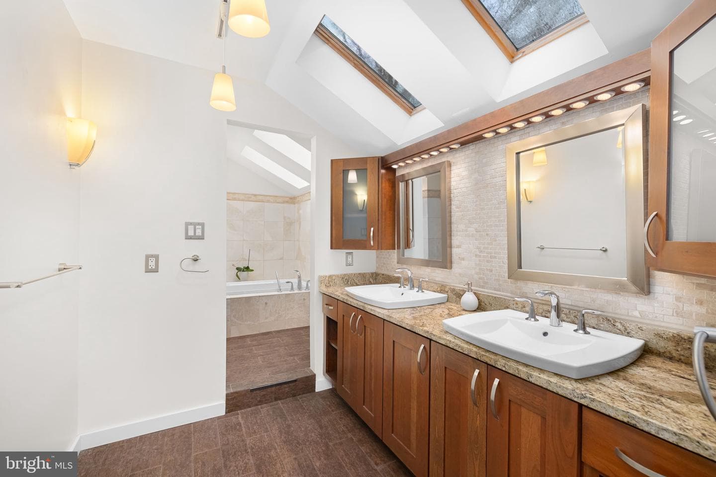 5500 Beech Ridge Drive photo 33
