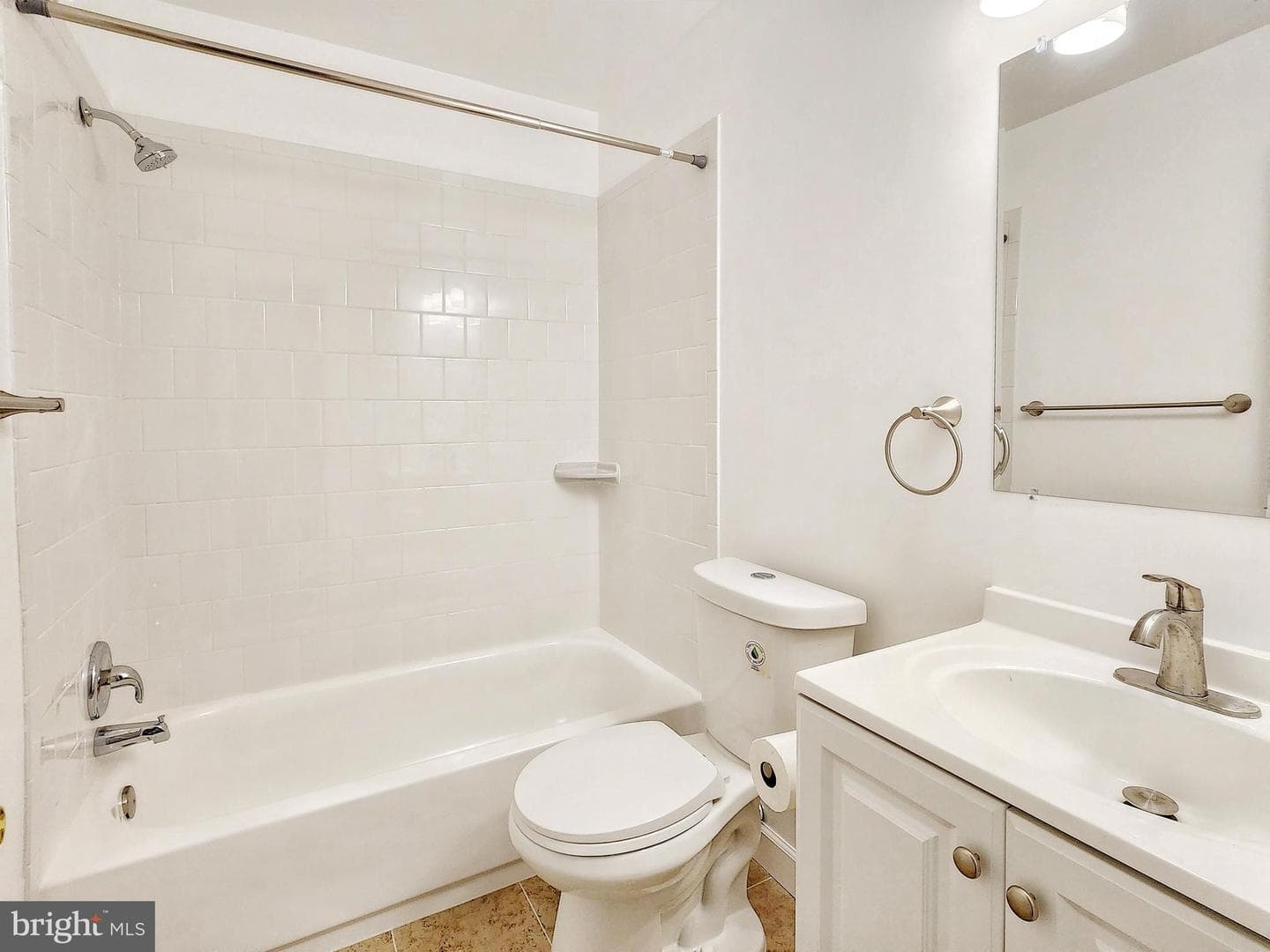 551 Florida Avenue #202 photo 29