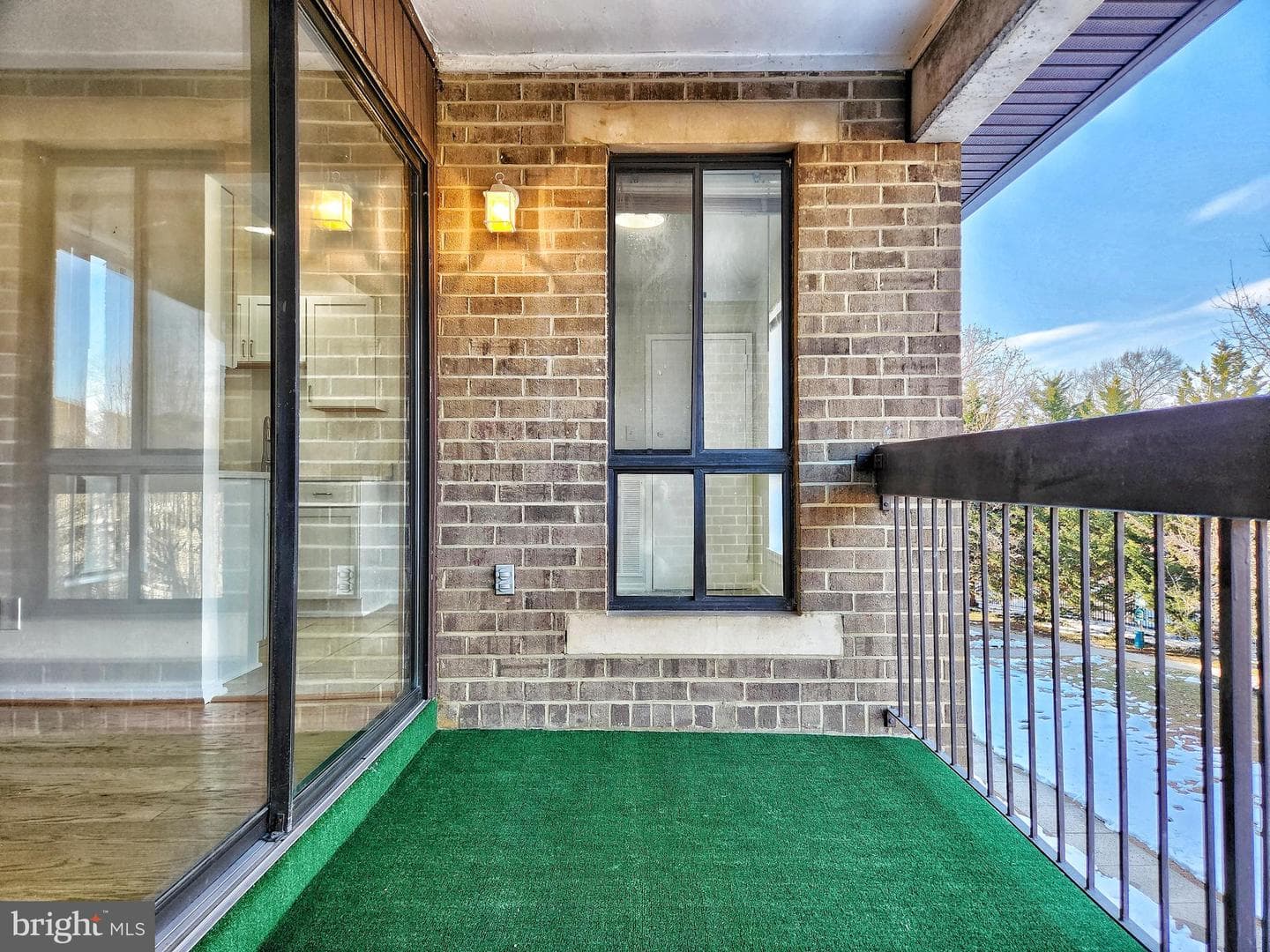 551 Florida Avenue #202 photo 32