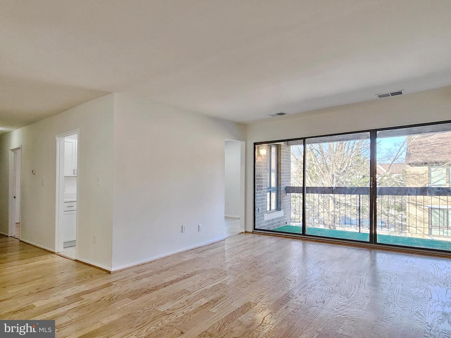 551 Florida Avenue #202 photo 9