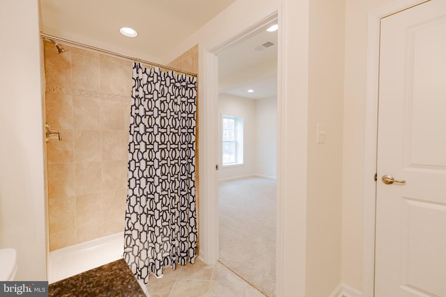 8835 Chrisanthe Court photo 103