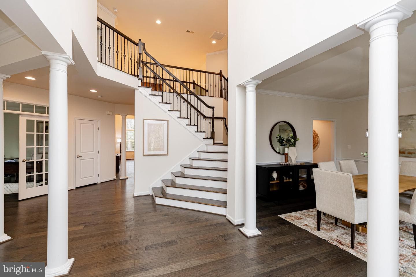 8835 Chrisanthe Court photo 15