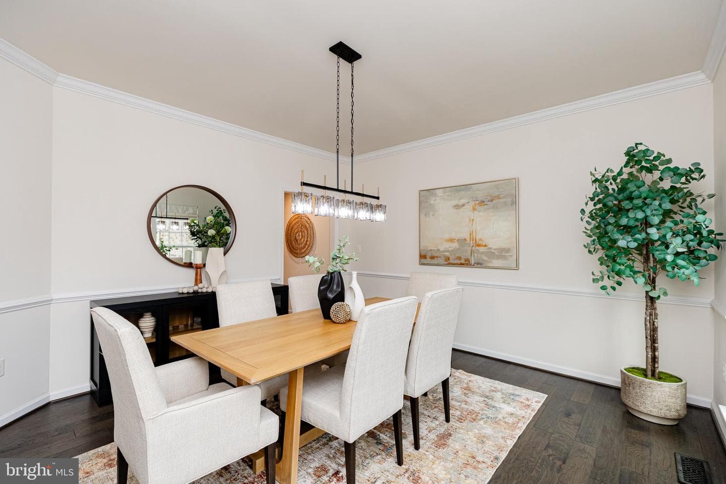 8835 Chrisanthe Court photo 17