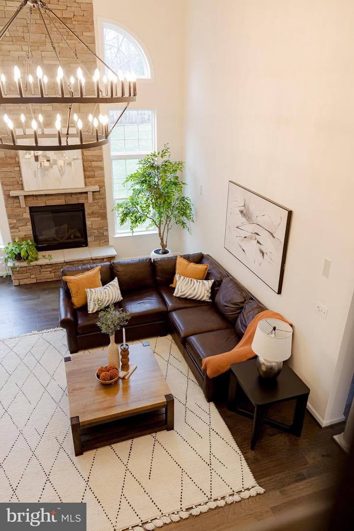 8835 Chrisanthe Court photo 29