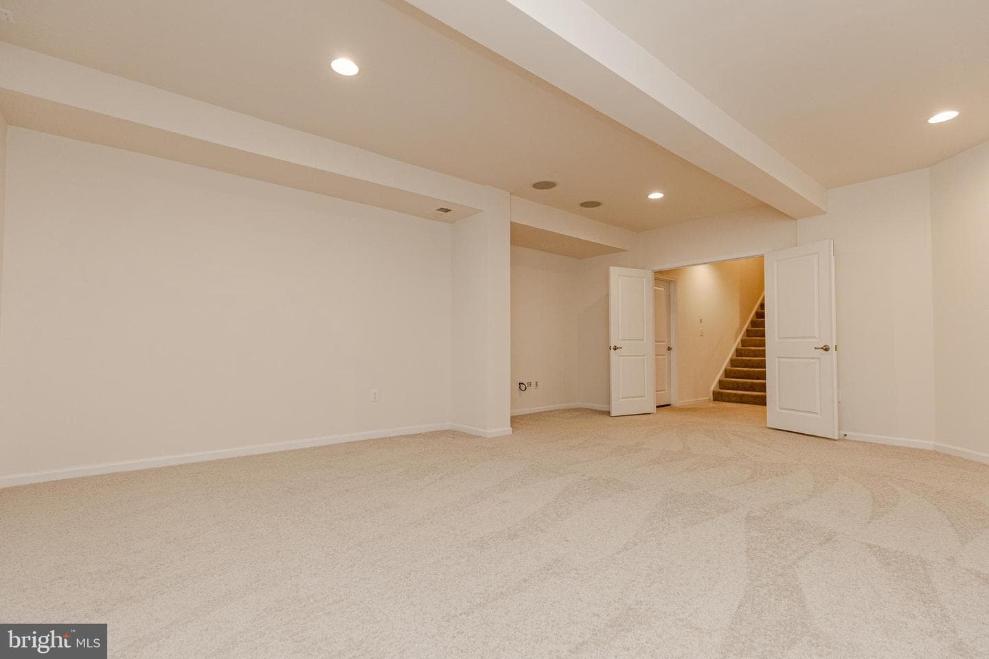8835 Chrisanthe Court photo 88