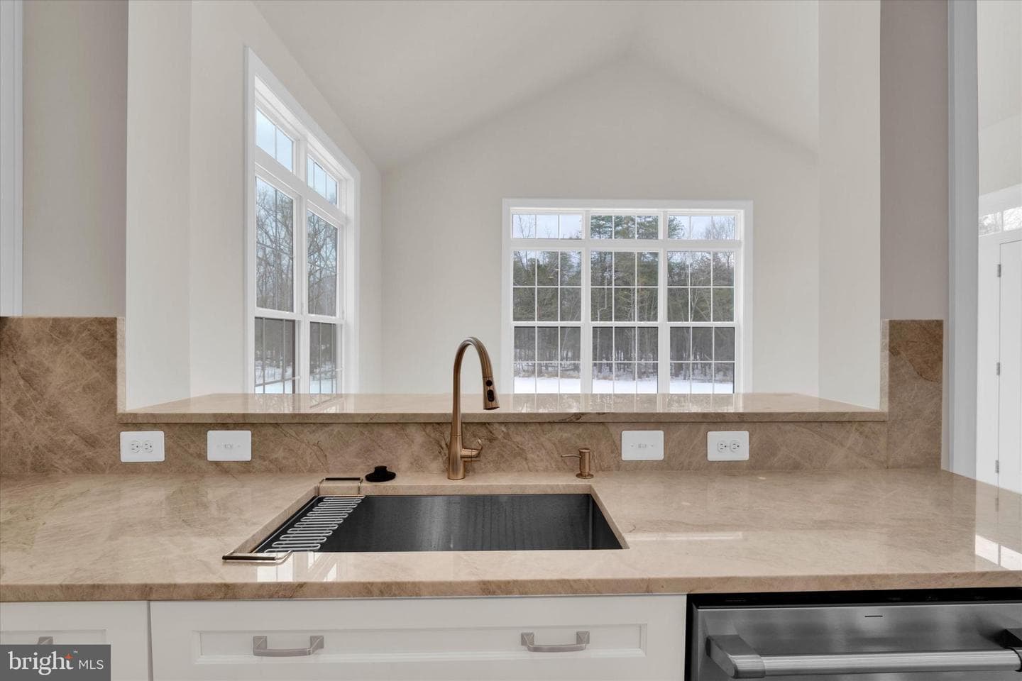 4627 Fairfax Manor Court photo 16