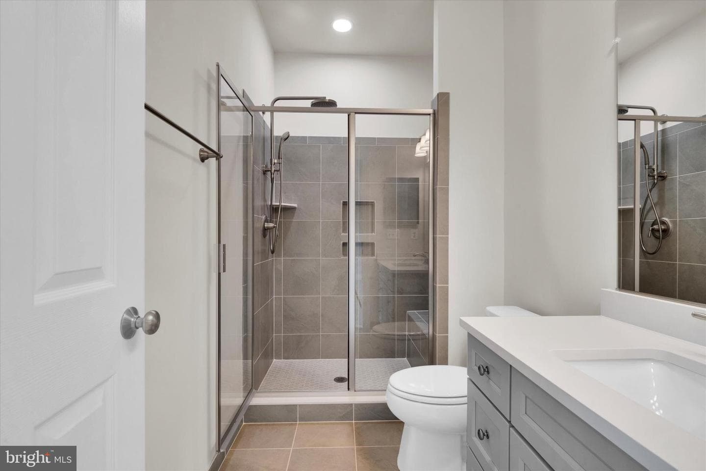 4627 Fairfax Manor Court photo 50