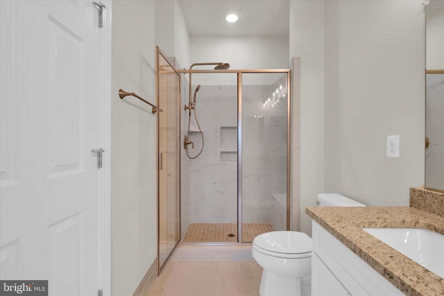 4627 Fairfax Manor Court photo 59