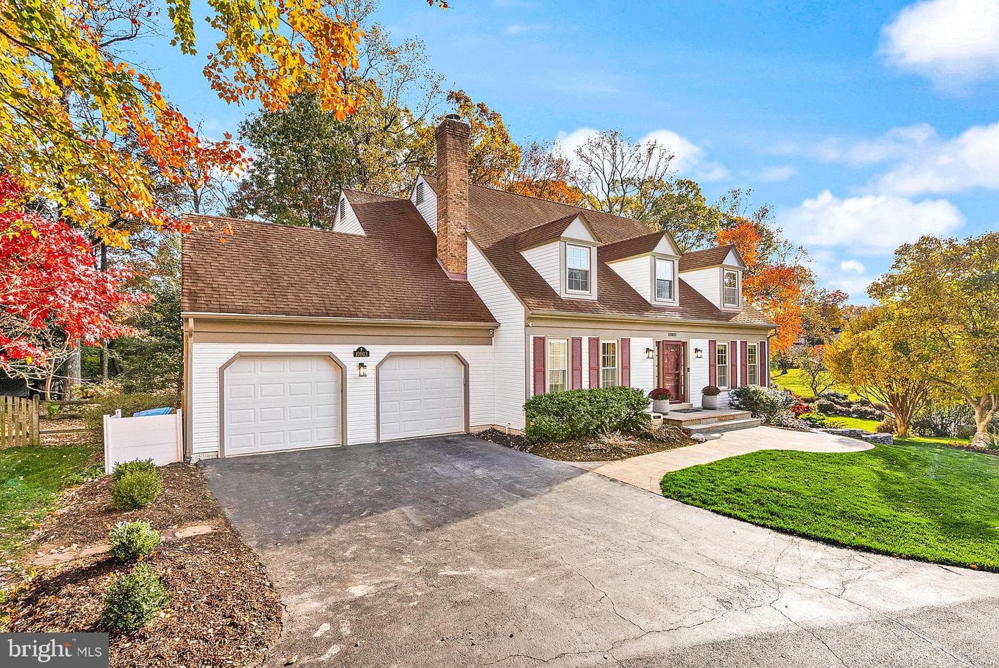 10803 Steven Lee Court photo 2
