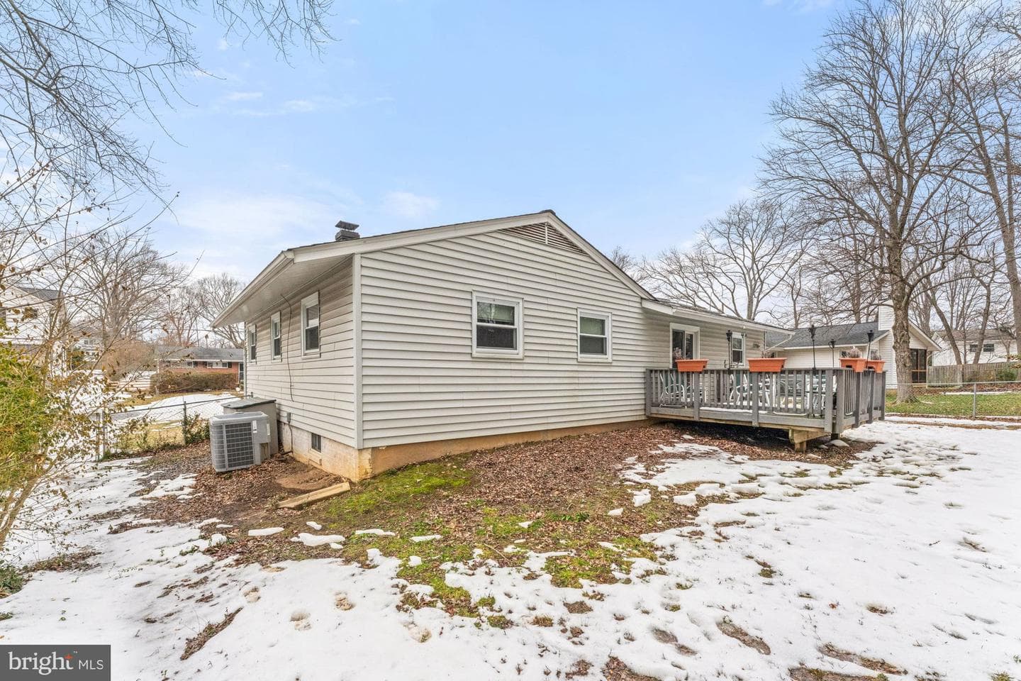 606 Meadow Lane SW photo 15