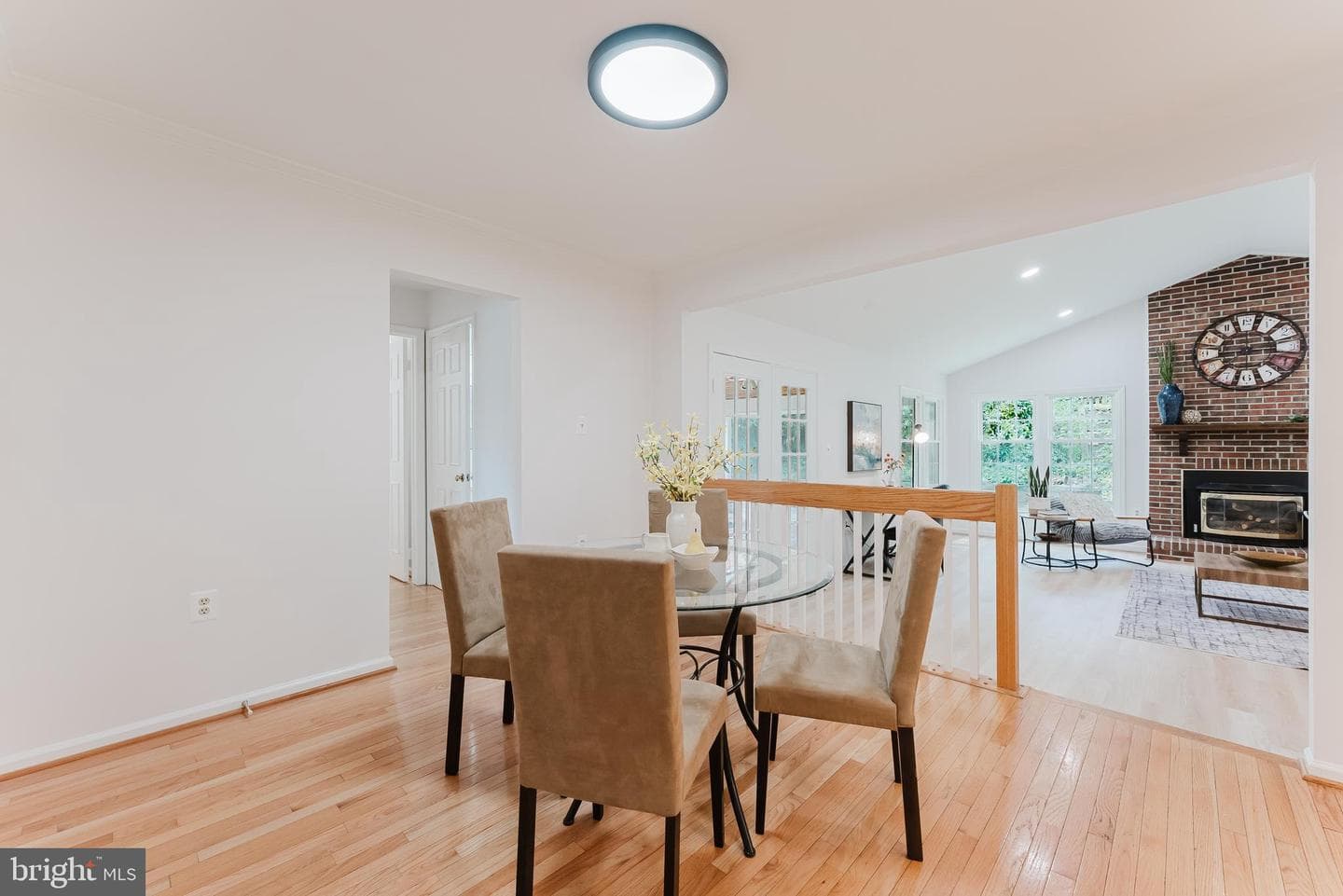 9505 Sailcloth Place photo 22