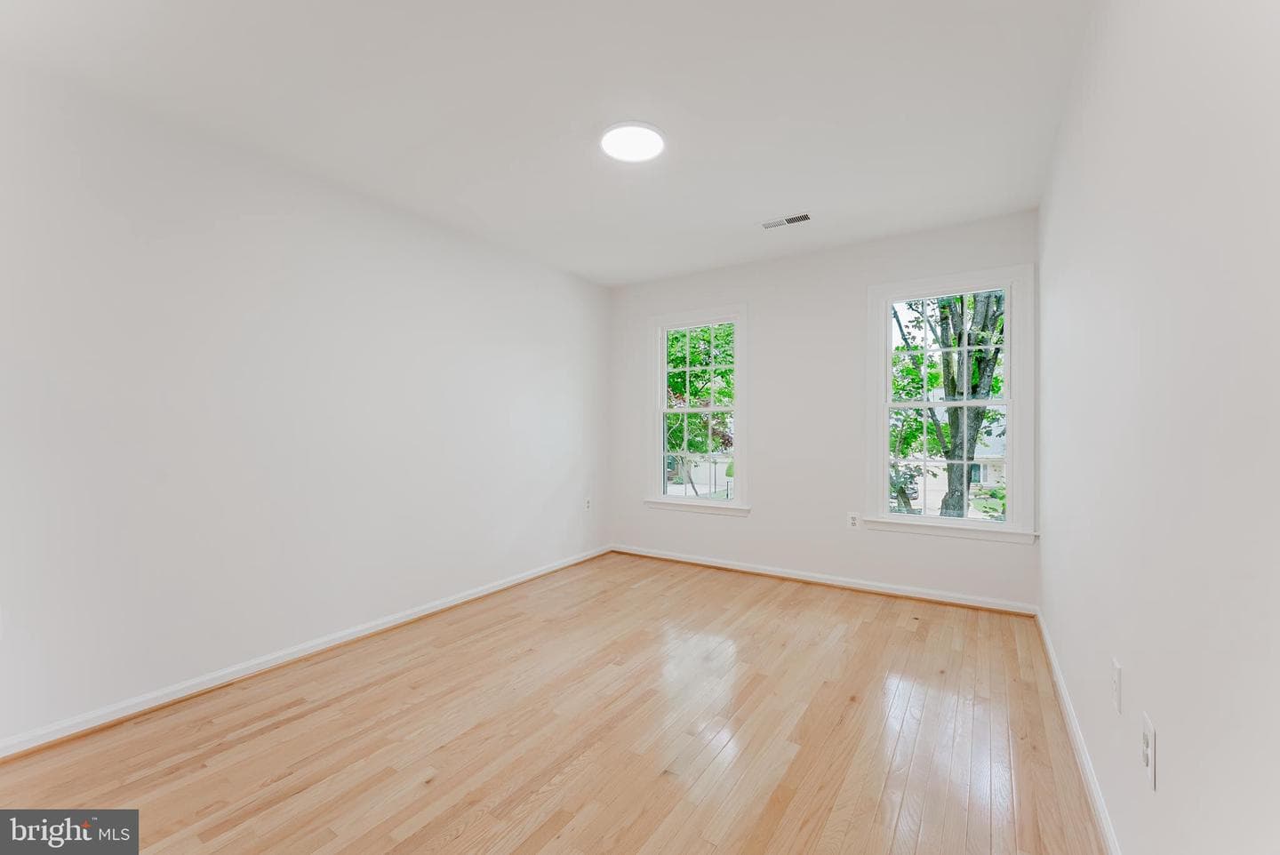 9505 Sailcloth Place photo 38