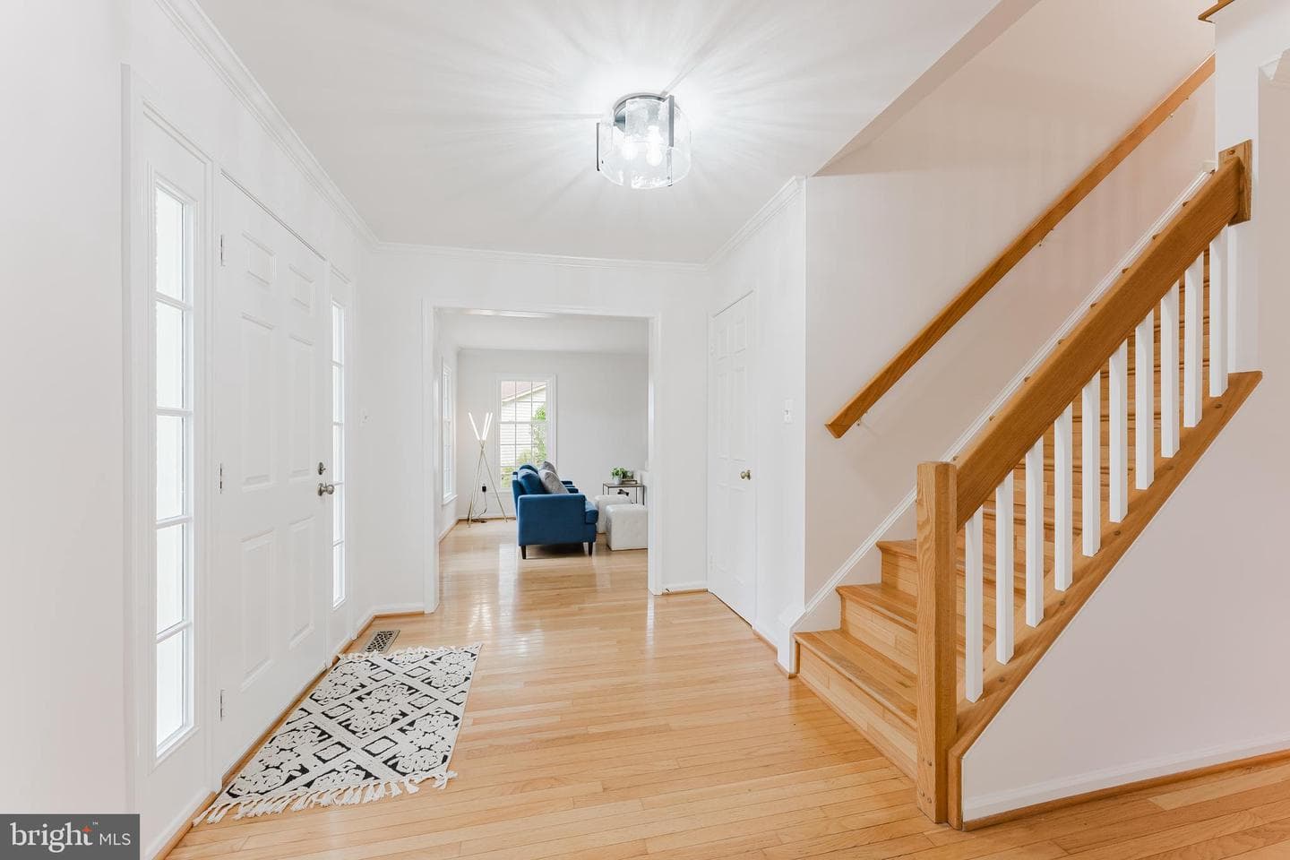 9505 Sailcloth Place photo 6