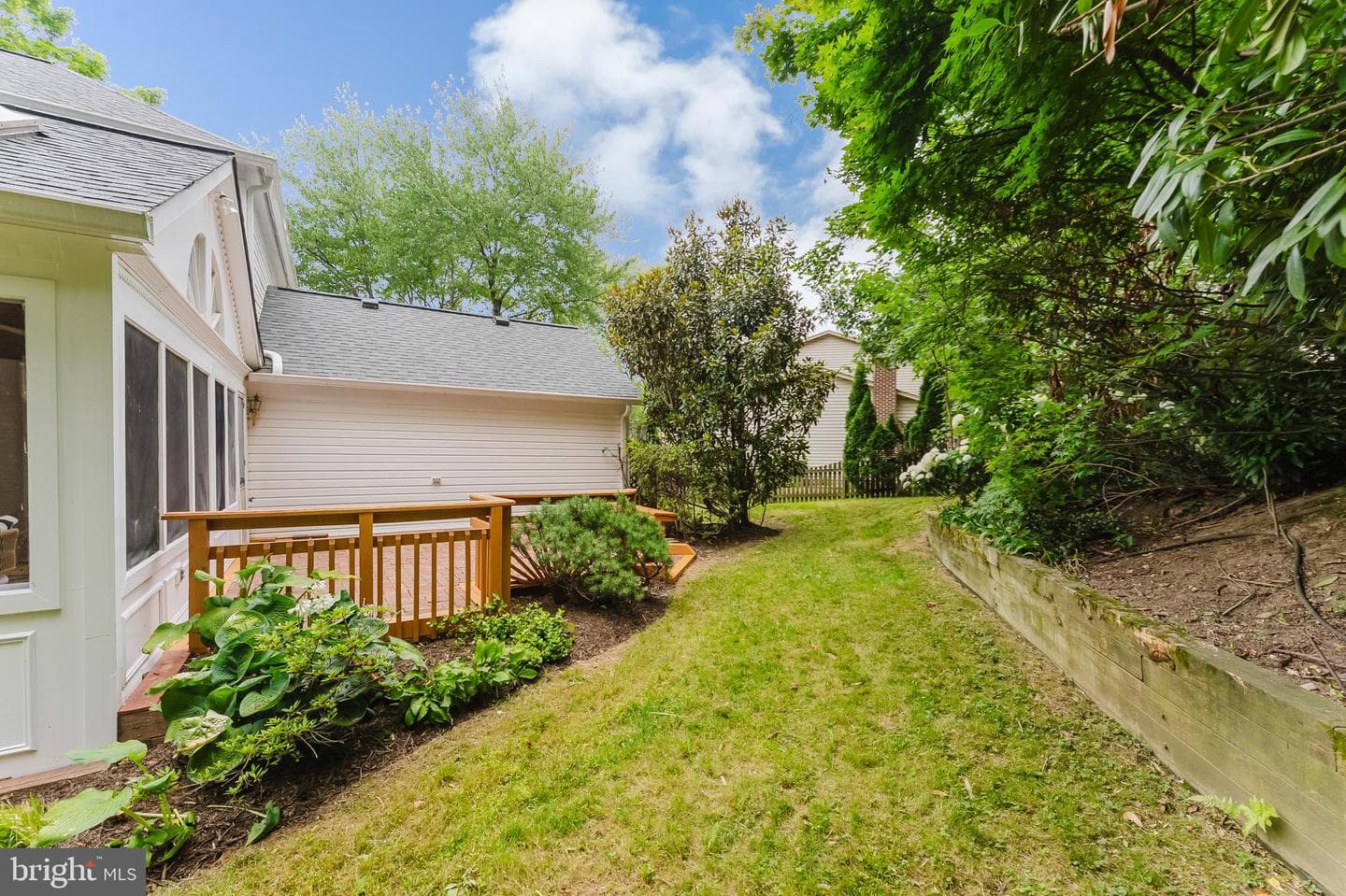 9505 Sailcloth Place photo 65