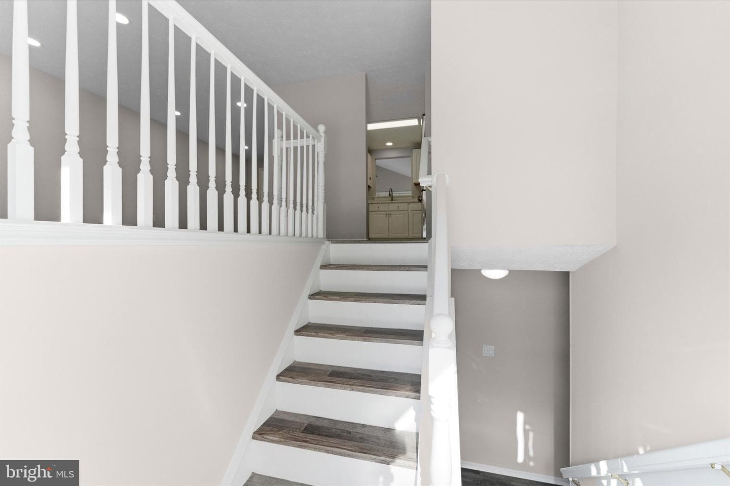 9804 Brightlea Drive photo 24