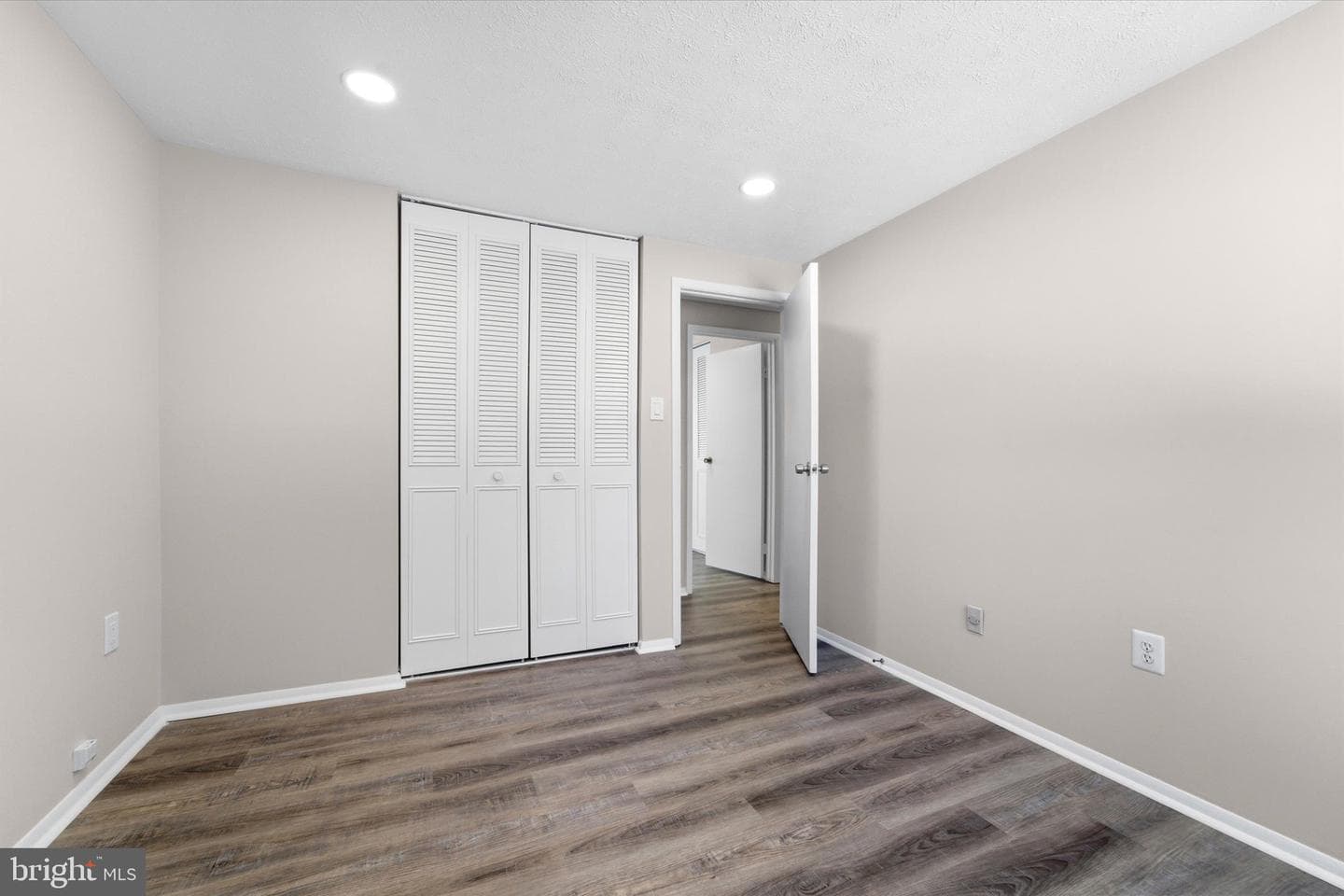 9804 Brightlea Drive photo 30