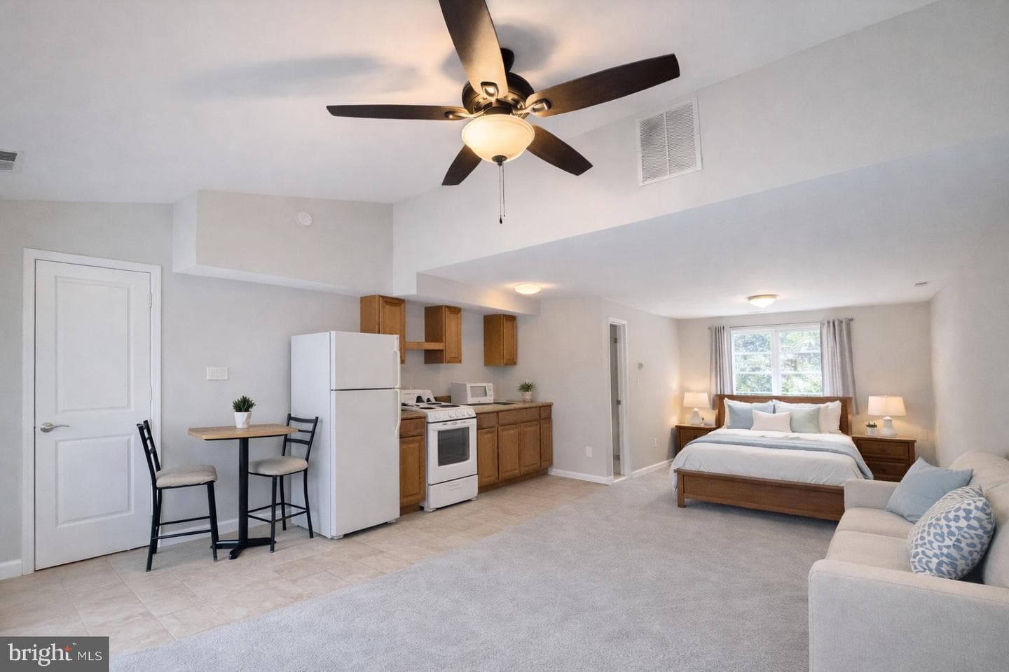 9804 Brightlea Drive photo 32