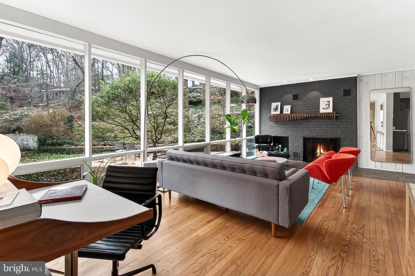 1812 Drury Lane photo 9