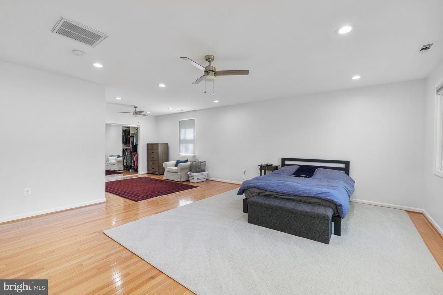 7937 Freehollow Drive photo 19