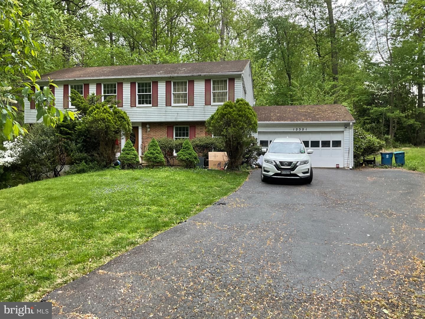 12321 Folkstone Drive, Herndon