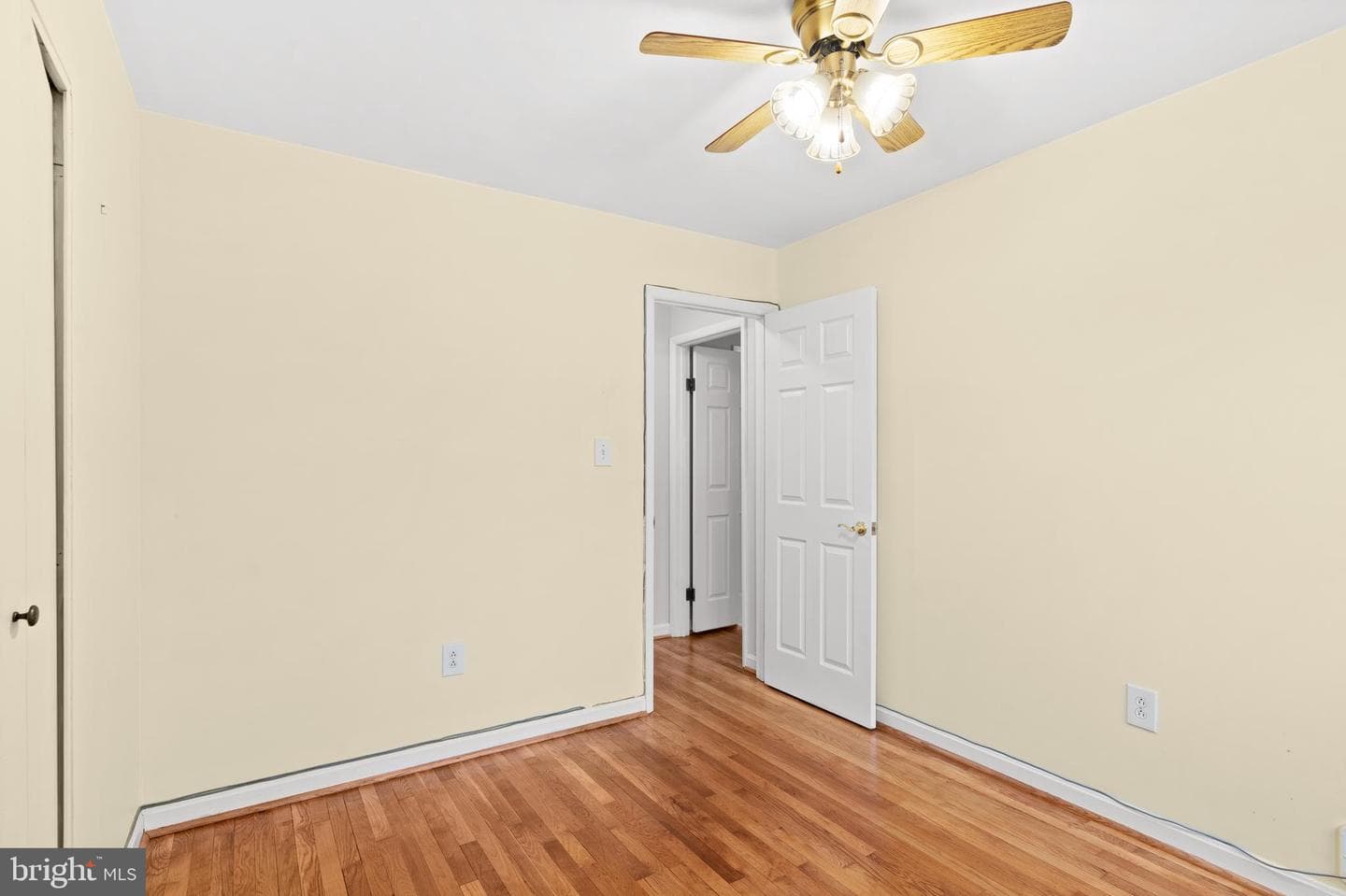 8117 Dabney Avenue photo 19