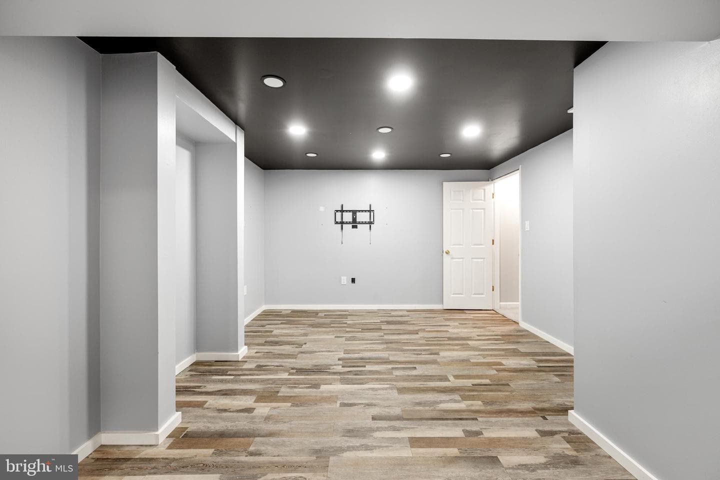 8411 Chillum Court photo 33