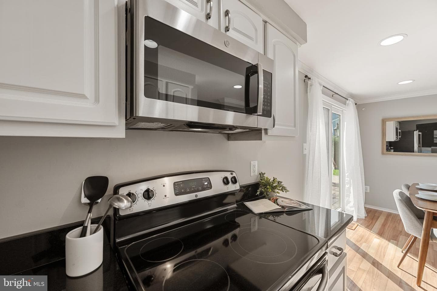 8411 Chillum Court photo 5