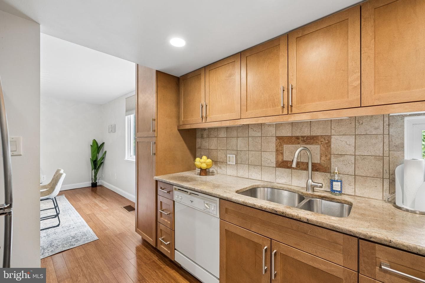 11172 Forest Edge Drive photo 12