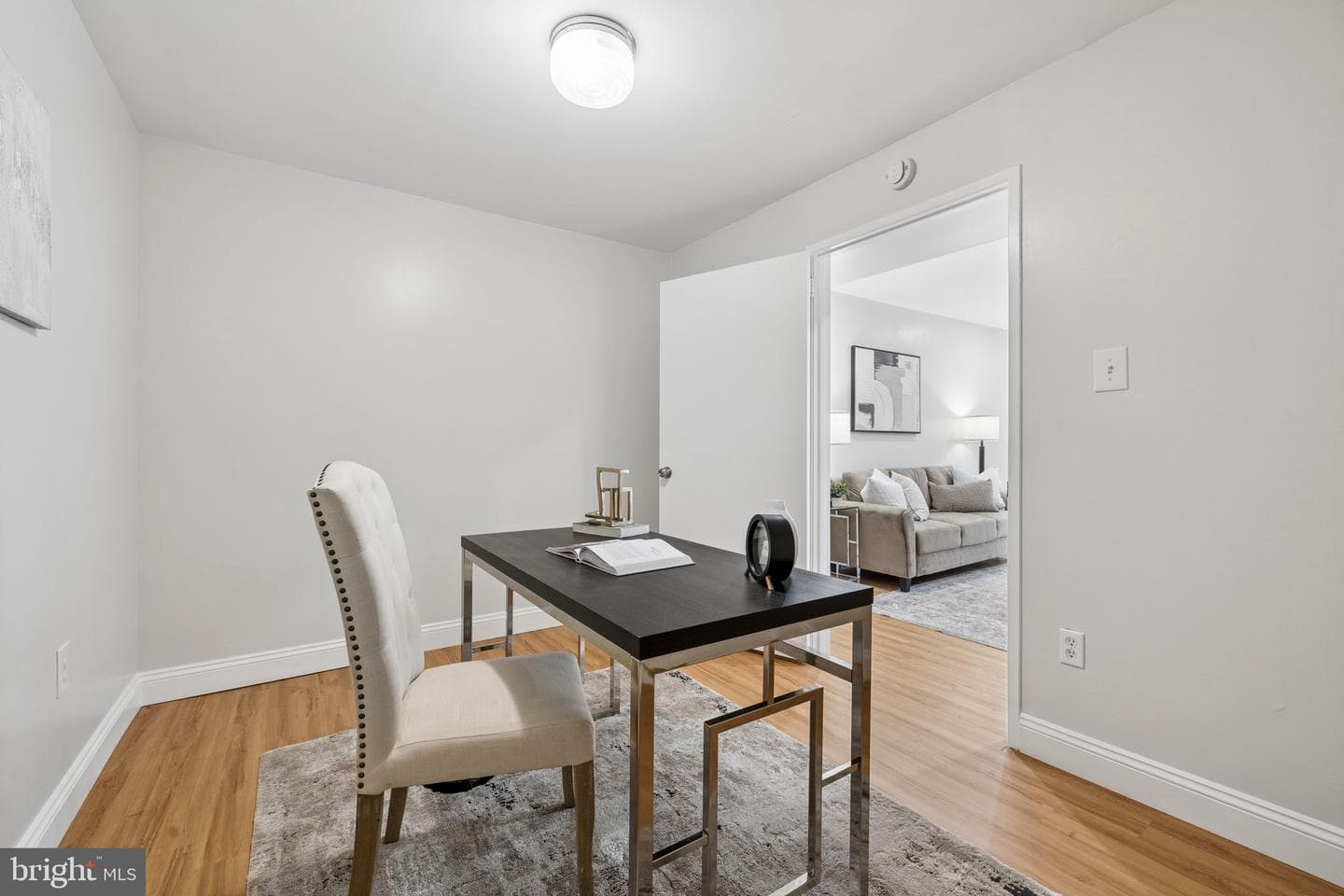 11172 Forest Edge Drive photo 33