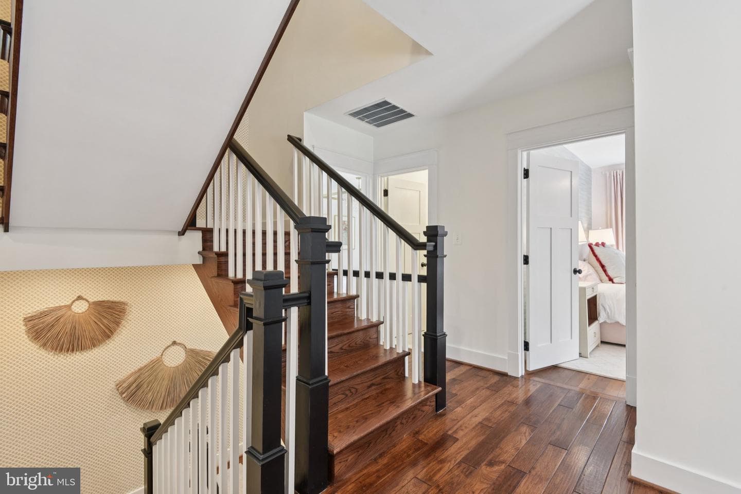 448 Nelson Drive NE photo 30