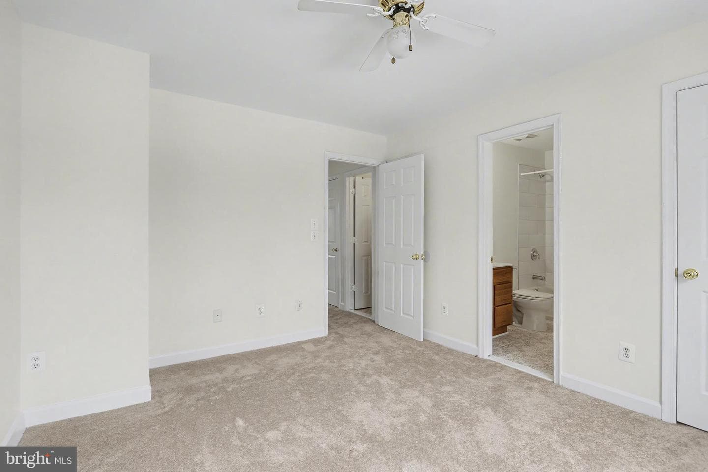 3752 Farmland Drive photo 15