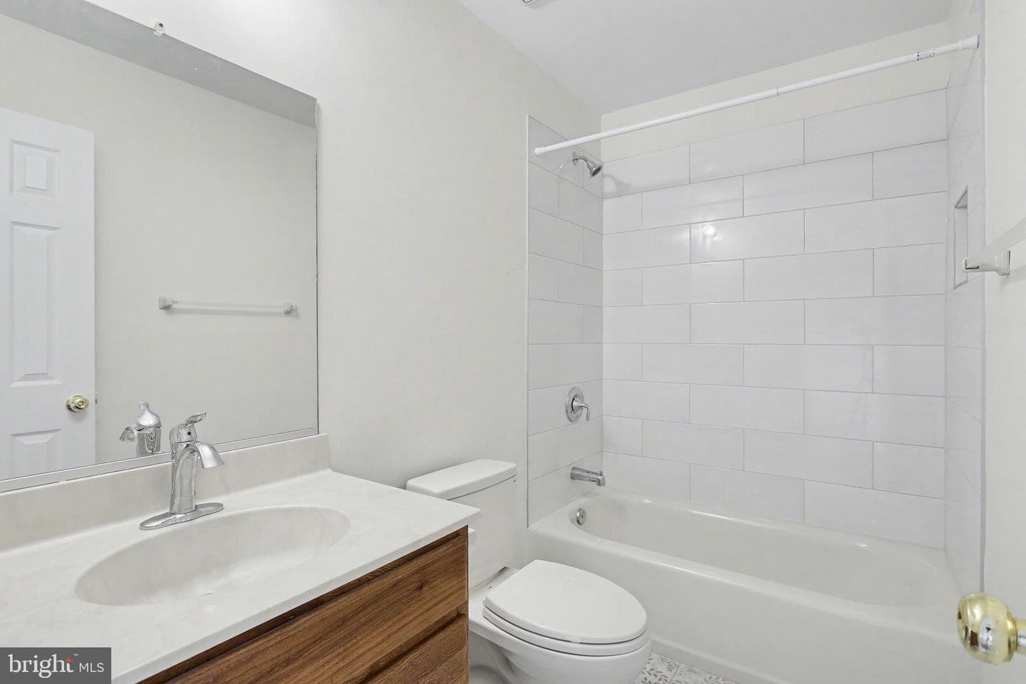 3752 Farmland Drive photo 17