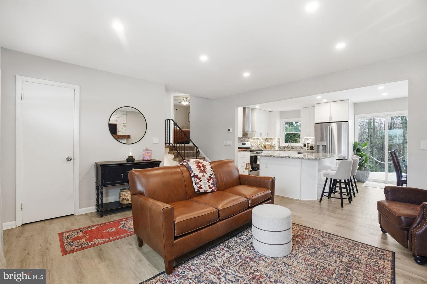 6810 Mayo Court photo 4