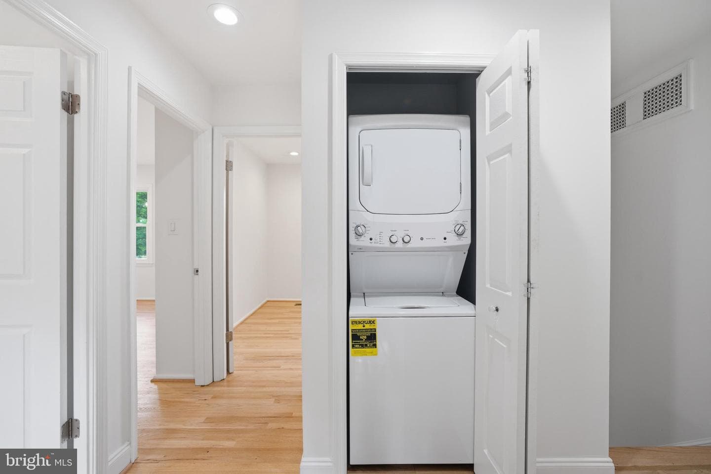 9609 Podium Drive photo 35