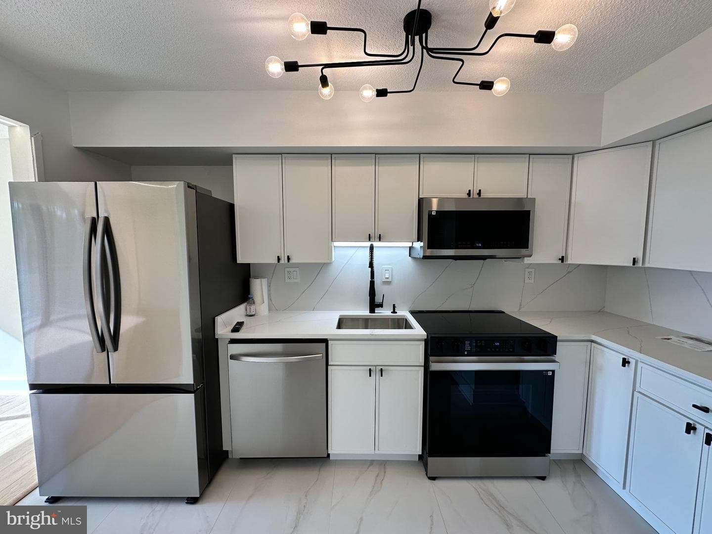 1808 Old Meadow Road #1201 photo 2