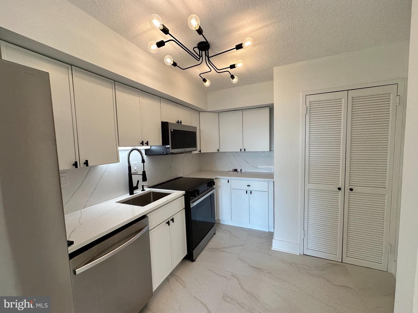 1808 Old Meadow Road #1201 photo 40