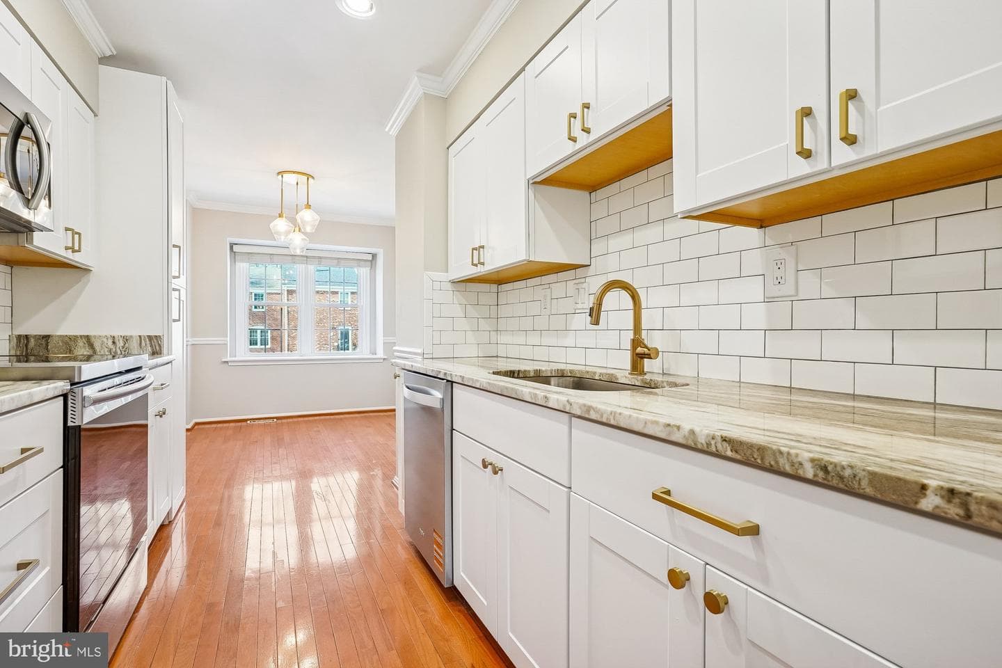 8826 Surveyors Place photo 16