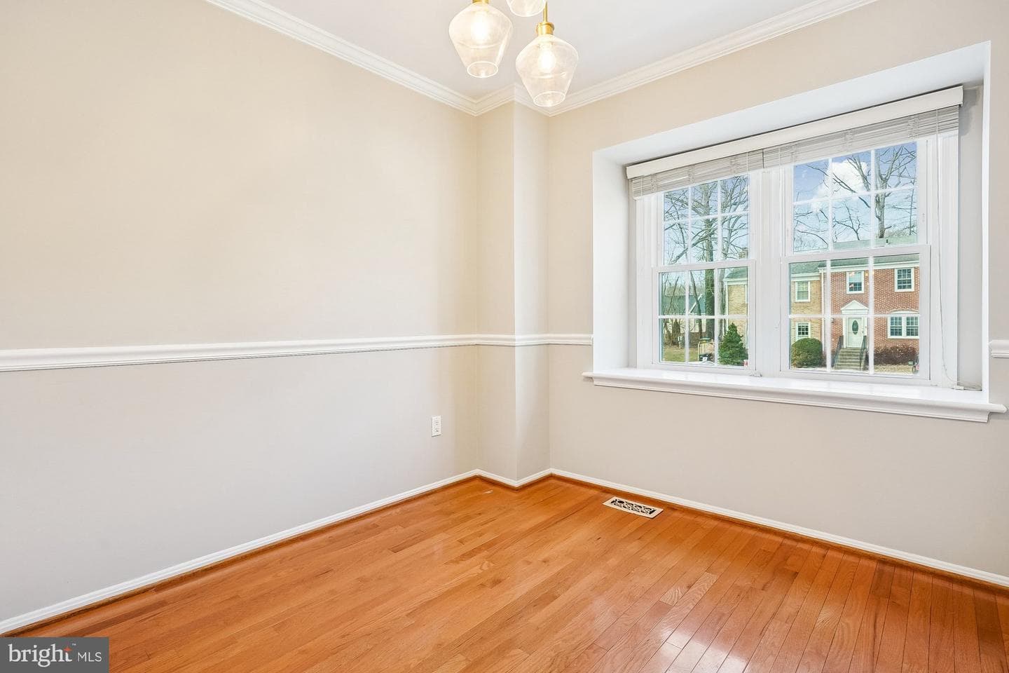 8826 Surveyors Place photo 20