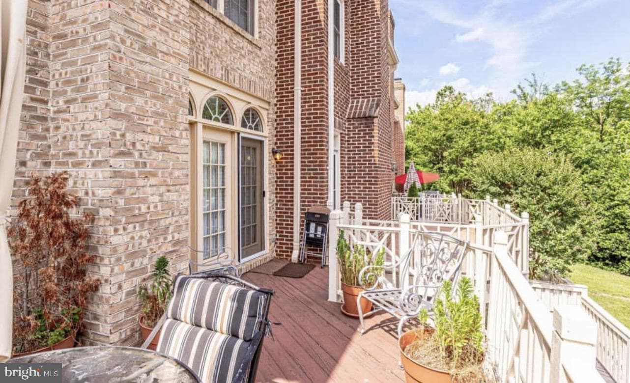 3935 Barcroft Mews Court photo 8