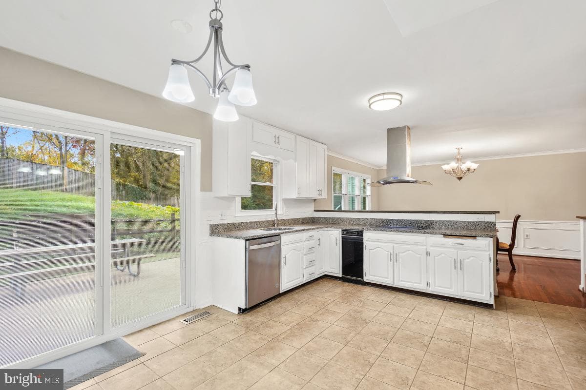 6871 Churchill Road photo 13