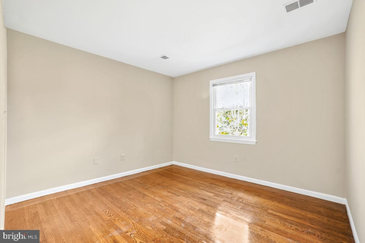 6871 Churchill Road photo 21