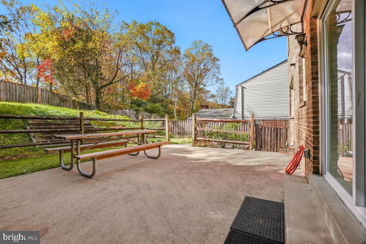 6871 Churchill Road photo 29